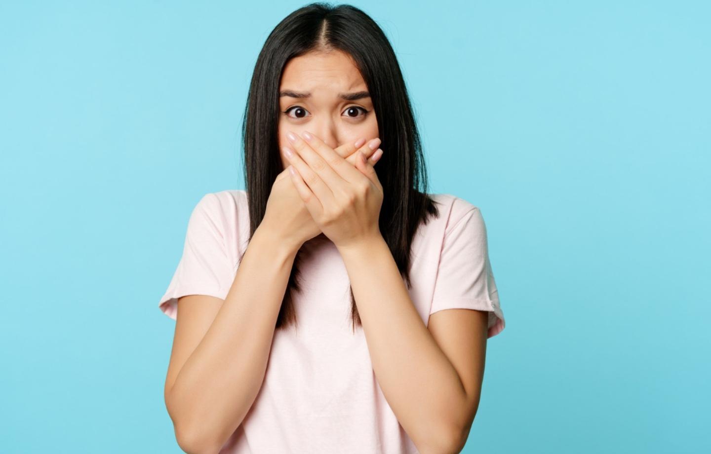 5 Cara Menghilangkan Bau Mulut saat Puasa, Simpel dan Gak Ribet!