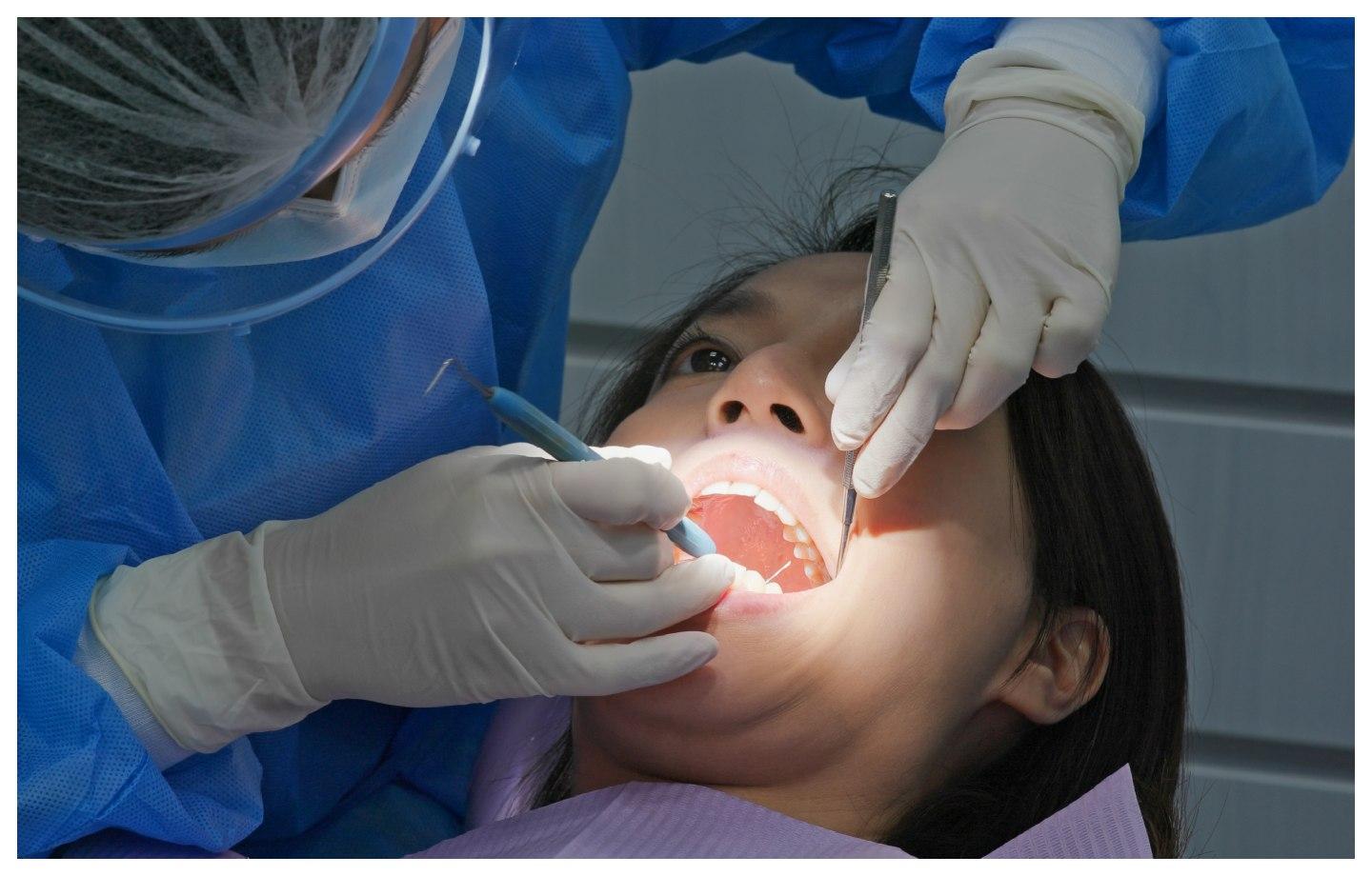 digital implant, cara baru atasi gigi ompong